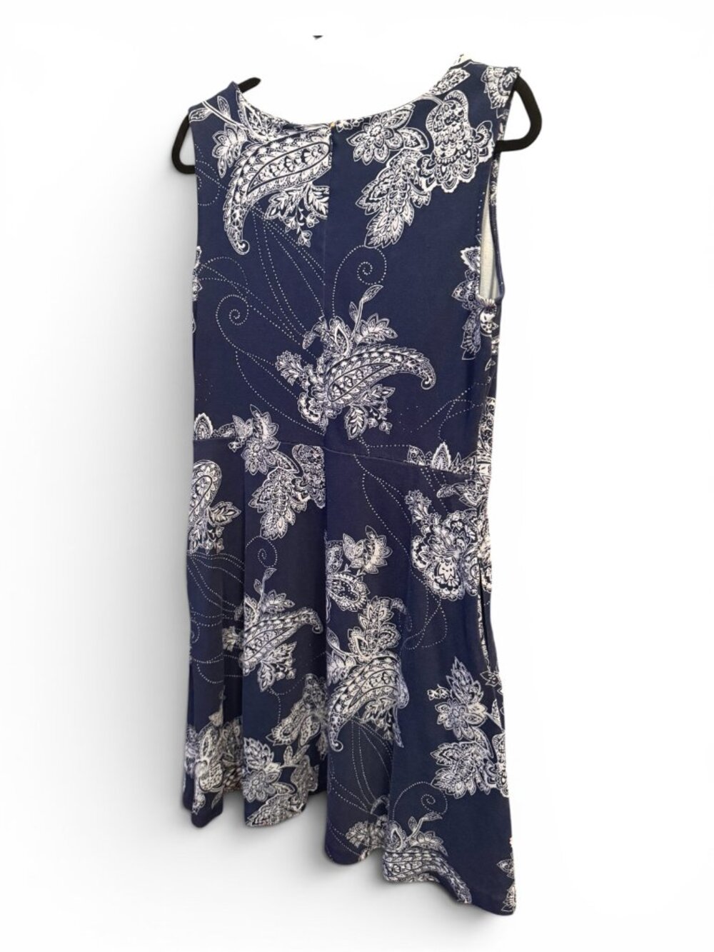 Talbots Edie Knit Fit & Flare Dress, Blue and White Paisley Size Medium - Picture 2 of 3